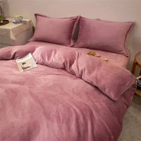 Parure de lit cocooning en tissu effet polaire – Douceur et chaleur